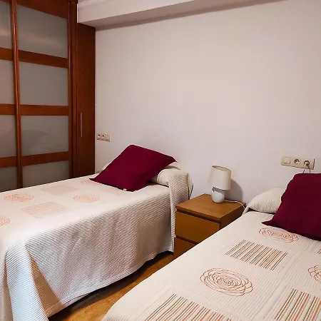 Apartment Acogedor Rincon Charro 75m2 Junto Al Corte Ingles Y Zona De Tapas De Van Dyck Salamanca