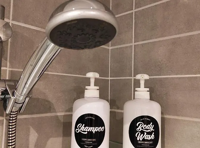 Acogedor Rincon Charro 75m2 Junto Al Corte Ingles Y Zona De Tapas De Van Dyck *