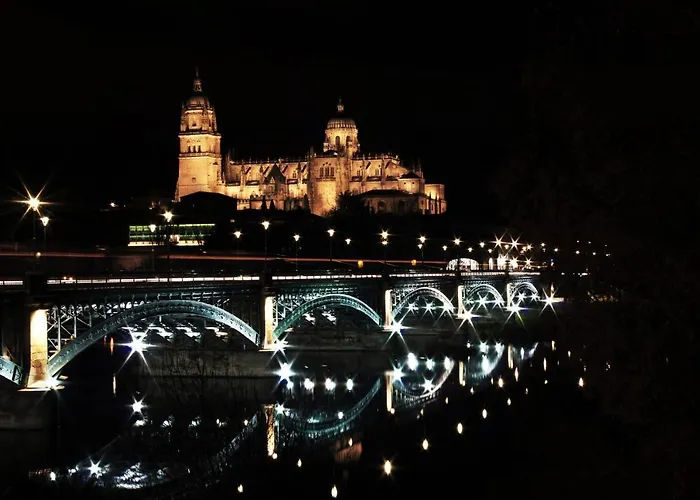 Acogedor Rincon Charro 75m2 Junto Al Corte Ingles Y Zona De Tapas De Van Dyck